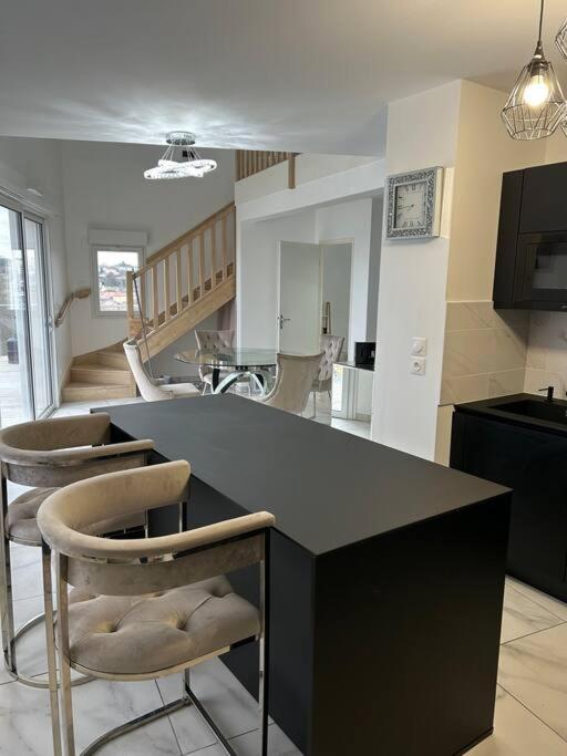 Ferienwohnung Appart Duplex 87M2 Pres D'Airbus Toulouse Exterior foto